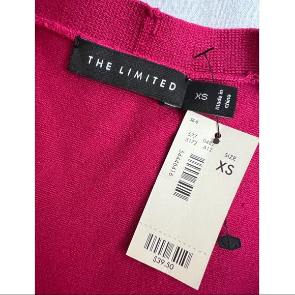 The Limited V-Neck Sleeveless Hot Pink Fitted Top - NWT - Picture 3 of 3